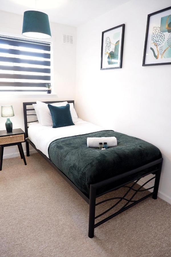 Comfortable And Cozy 4-Bedroom House Near The Hospital CBG Extérieur photo
